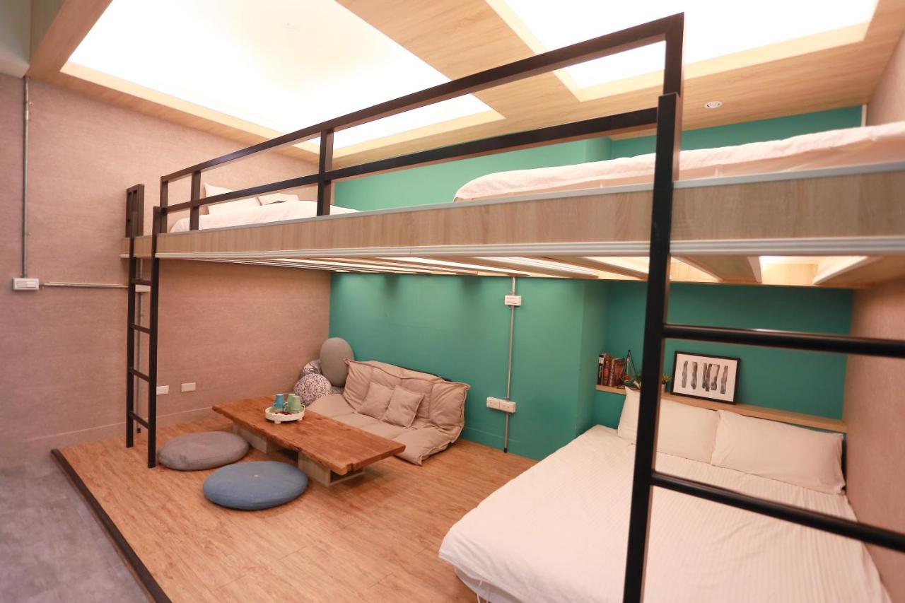 Bird Series B&B&Hostel複合式民宿#本國旅客須先匯款 Ταϊνάν Εξωτερικό φωτογραφία