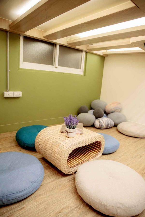 Bird Series B&B&Hostel複合式民宿#本國旅客須先匯款 Ταϊνάν Εξωτερικό φωτογραφία