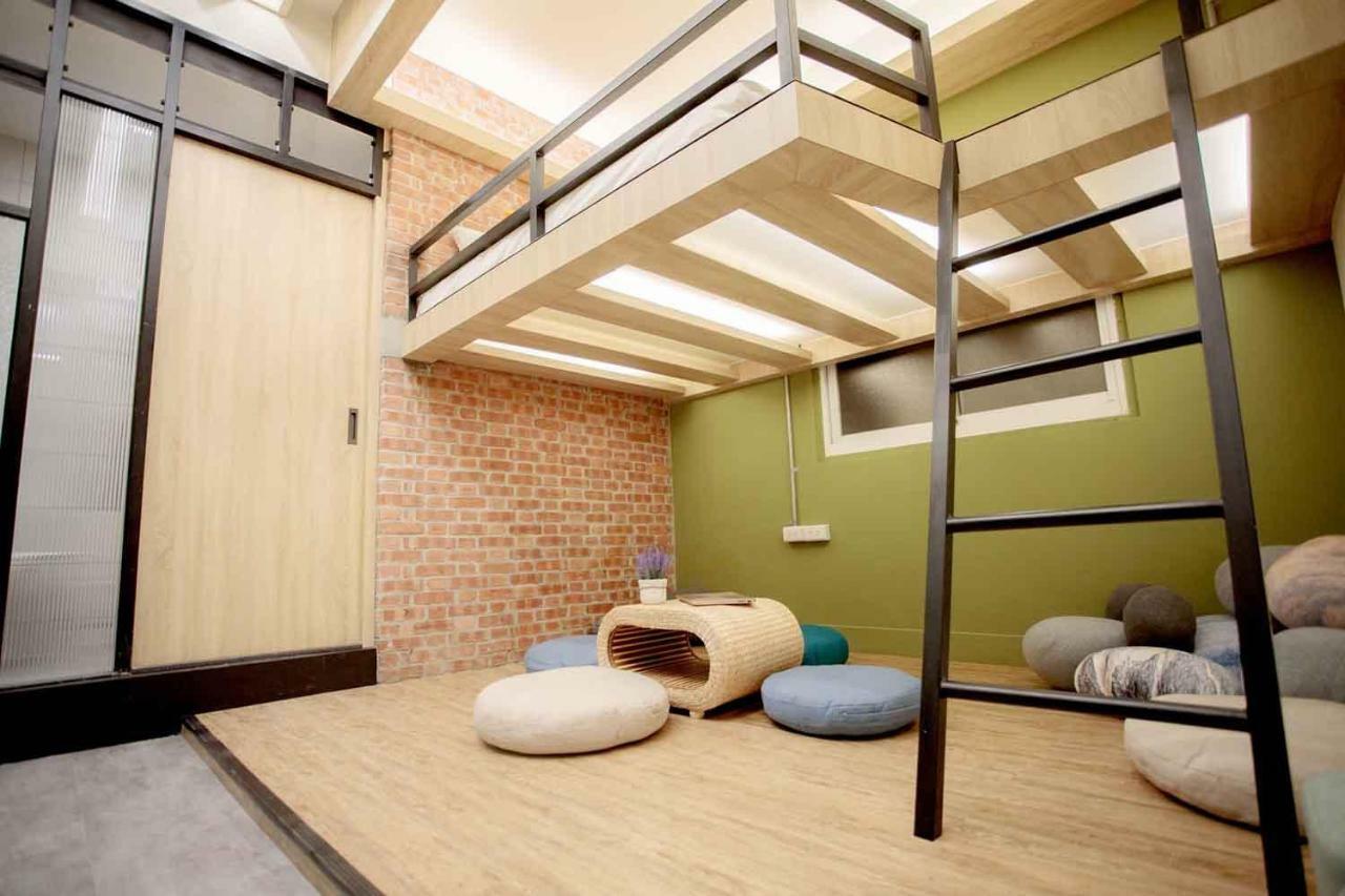 Bird Series B&B&Hostel複合式民宿#本國旅客須先匯款 Ταϊνάν Εξωτερικό φωτογραφία