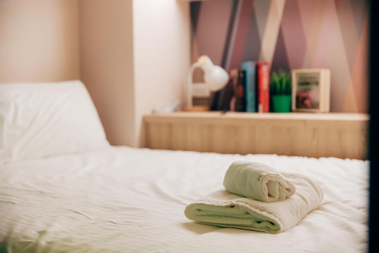 Bird Series B&B&Hostel複合式民宿#本國旅客須先匯款 Ταϊνάν Εξωτερικό φωτογραφία