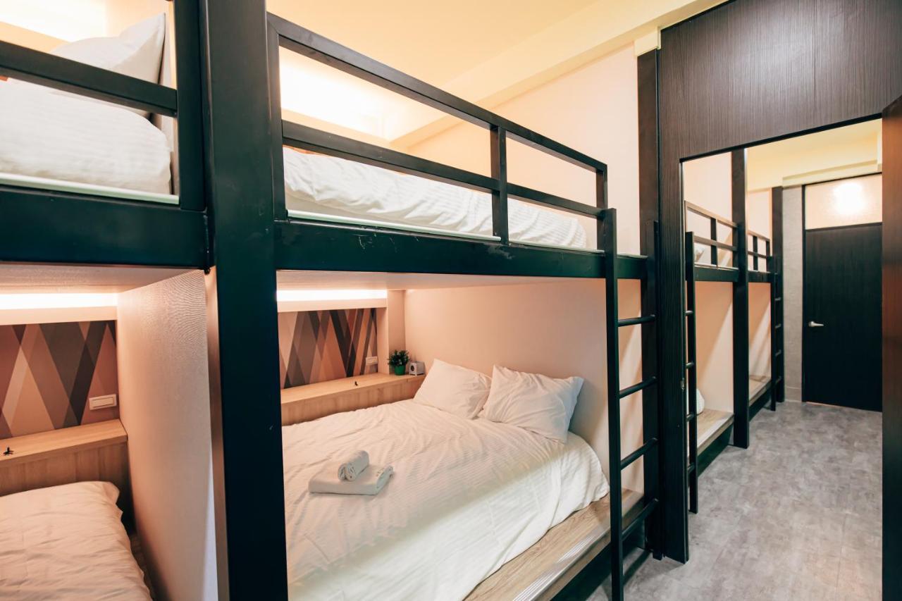Bird Series B&B&Hostel複合式民宿#本國旅客須先匯款 Ταϊνάν Εξωτερικό φωτογραφία