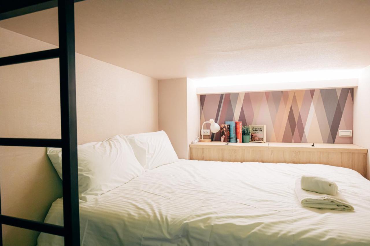 Bird Series B&B&Hostel複合式民宿#本國旅客須先匯款 Ταϊνάν Εξωτερικό φωτογραφία