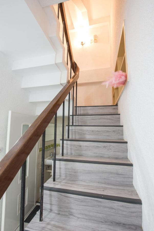 Bird Series B&B&Hostel複合式民宿#本國旅客須先匯款 Ταϊνάν Εξωτερικό φωτογραφία